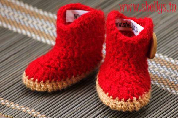 Crocheted Cowboy Boots - Red 